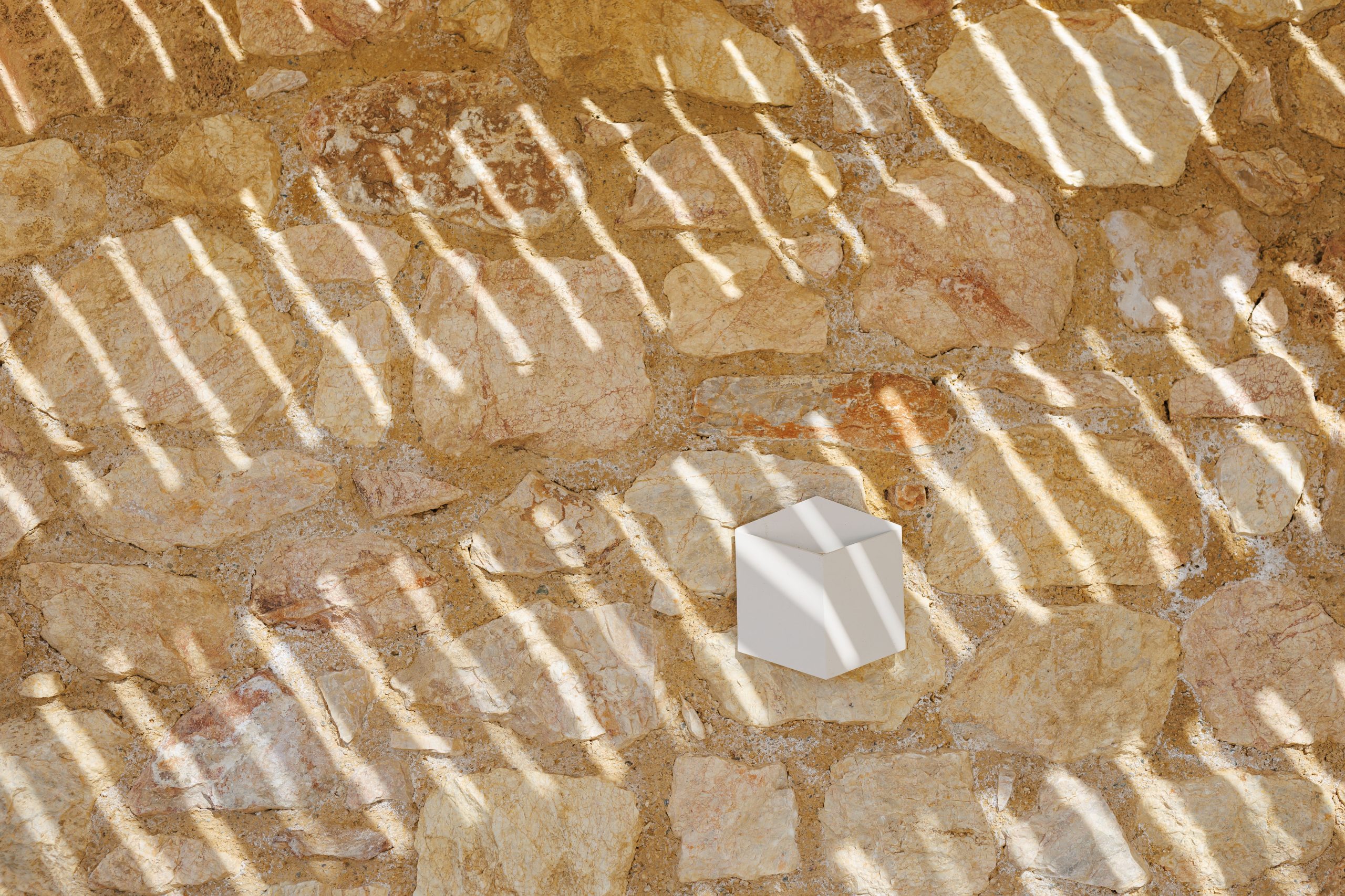 lumière qui passe au travers de la pergola