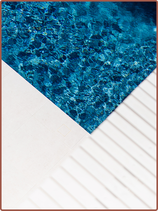 photo piscine et pergola vues de dessus